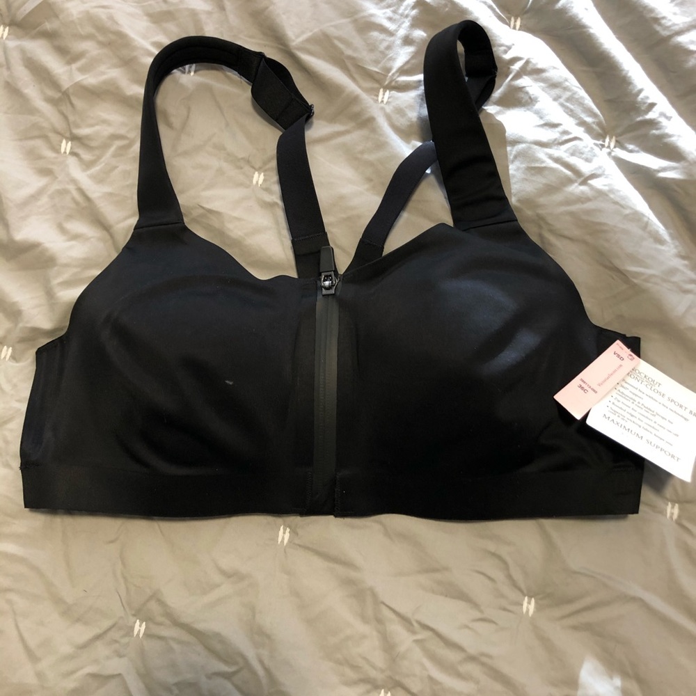 Victoria’s Secret Knockout Sports Bra 36C